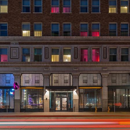 Moxy Phoenix Downtown Екстер'єр фото