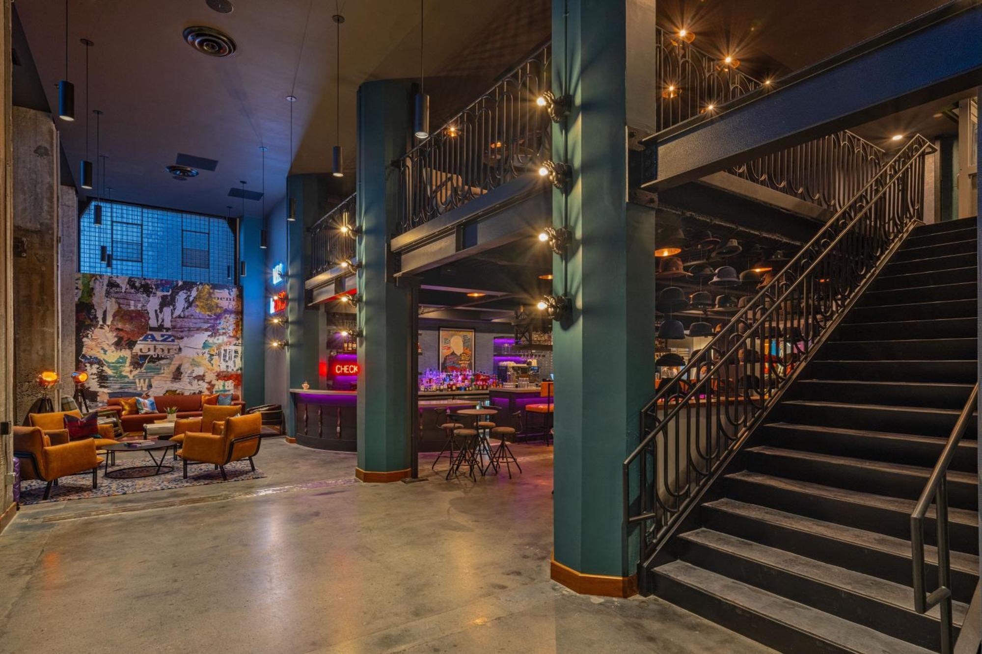 Moxy Phoenix Downtown Екстер'єр фото