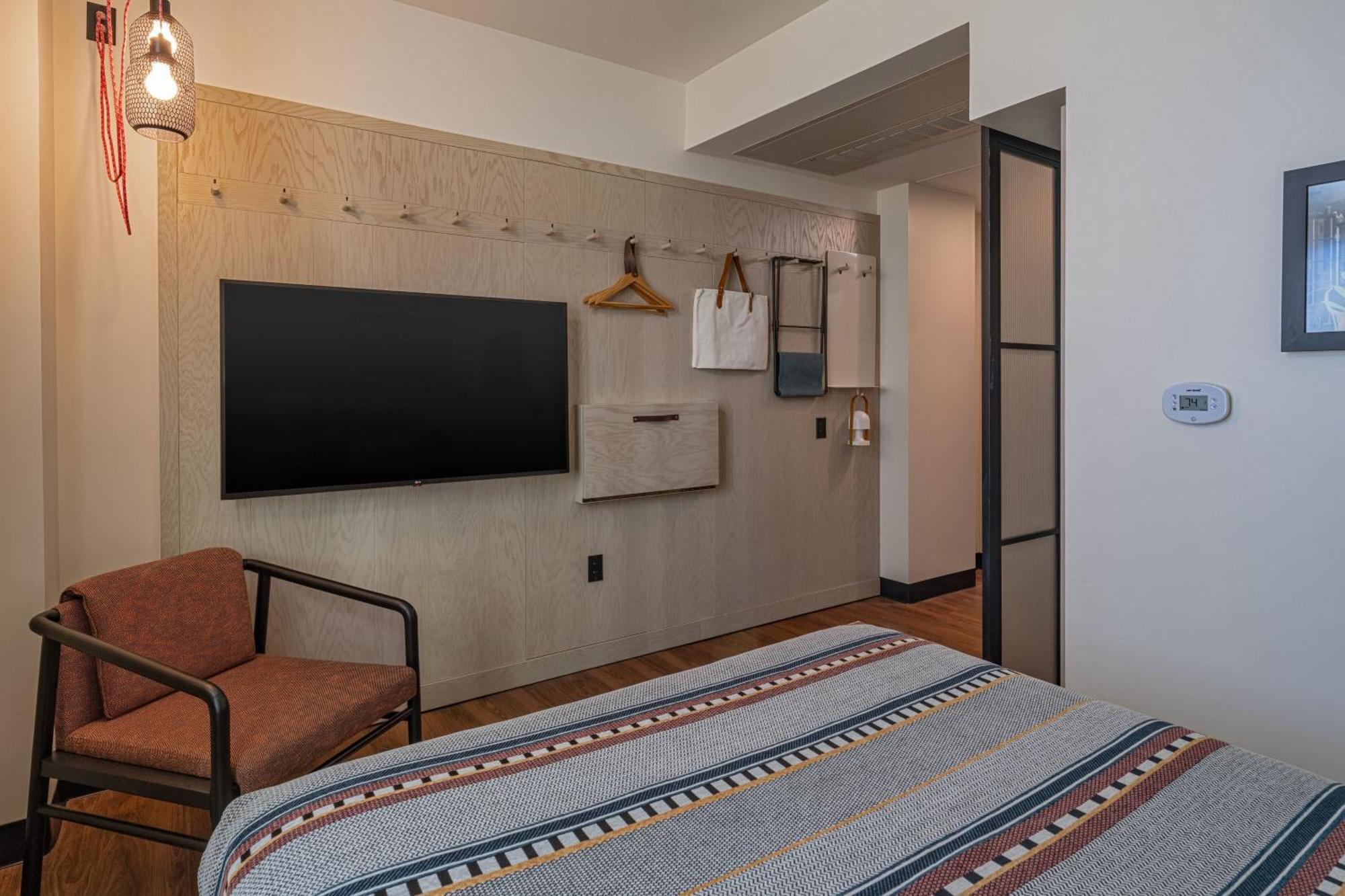 Moxy Phoenix Downtown Екстер'єр фото